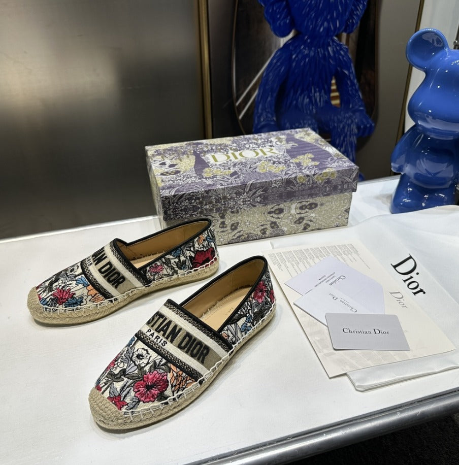 Dior Dway embroidered shoes