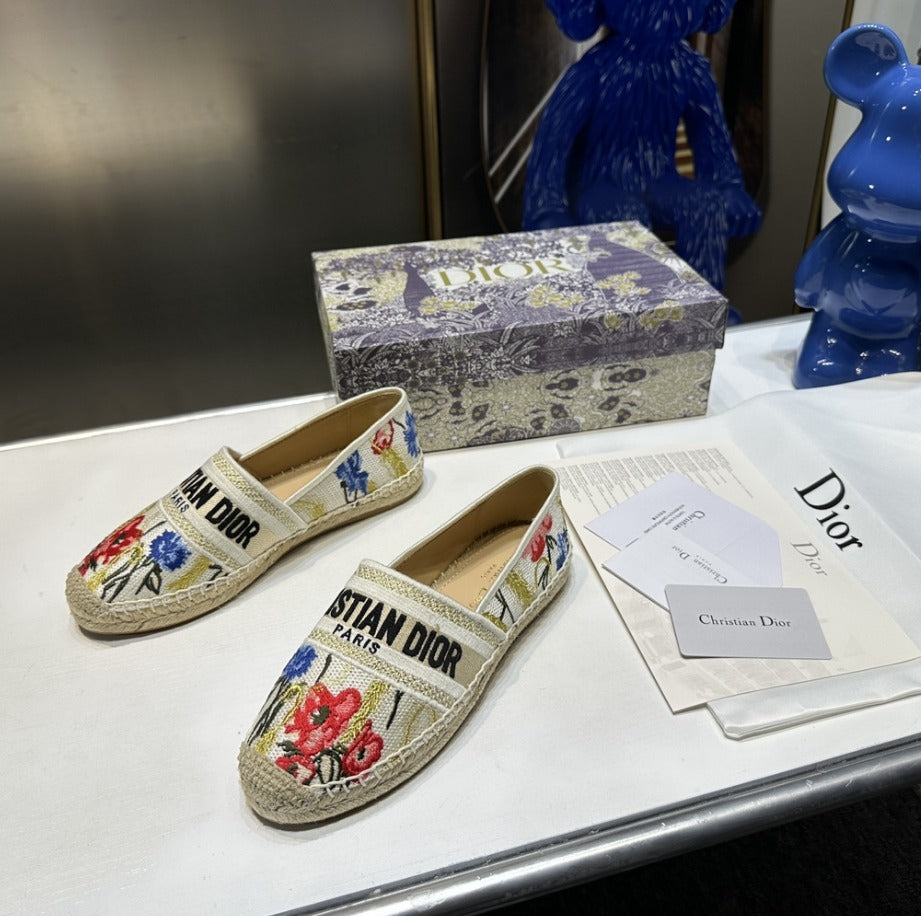 Dior Dway embroidered shoes
