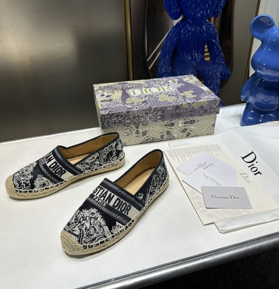 Dior Dway embroidered shoes