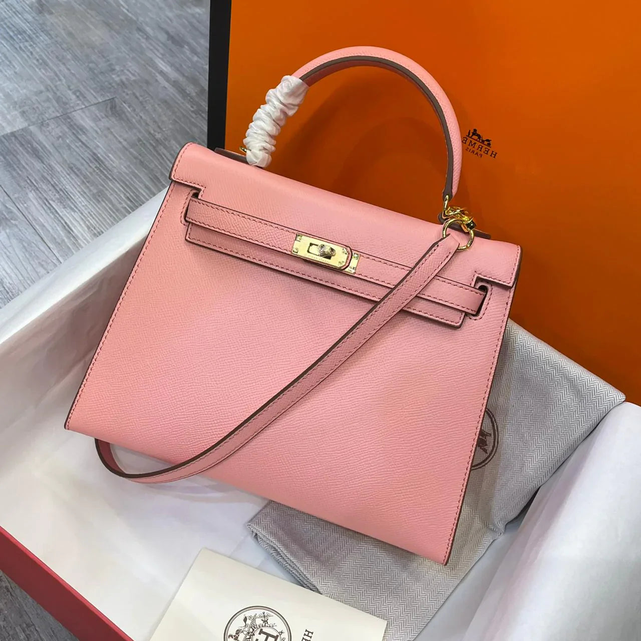 Hermes Kelly 25Cm Caviar leather Bag