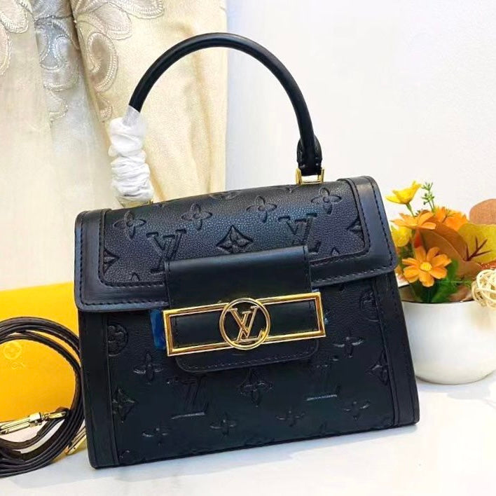 Black / Without box
