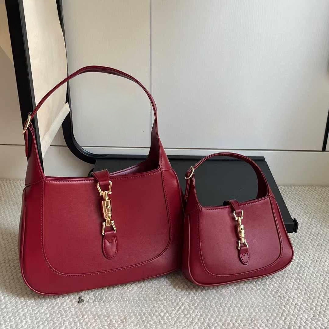 Red / small