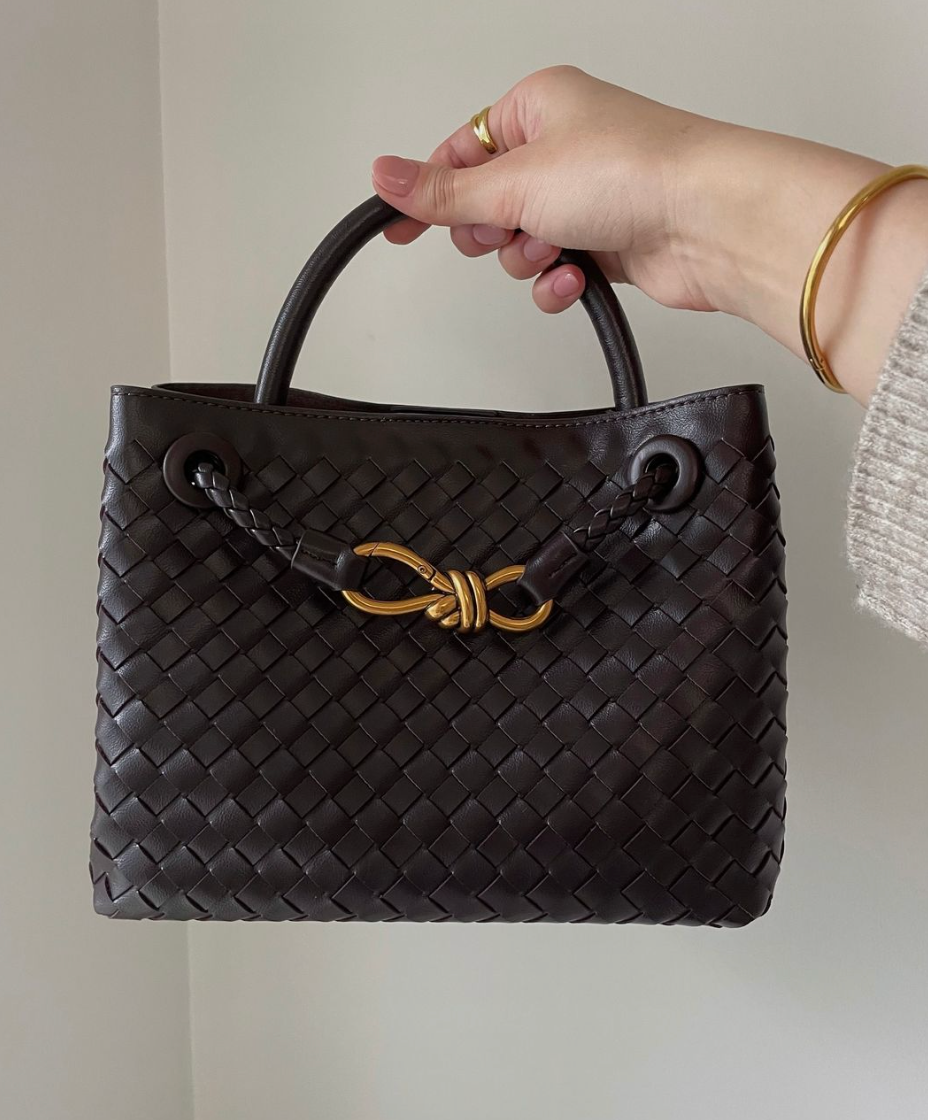 Andiamo Shoulder Bag