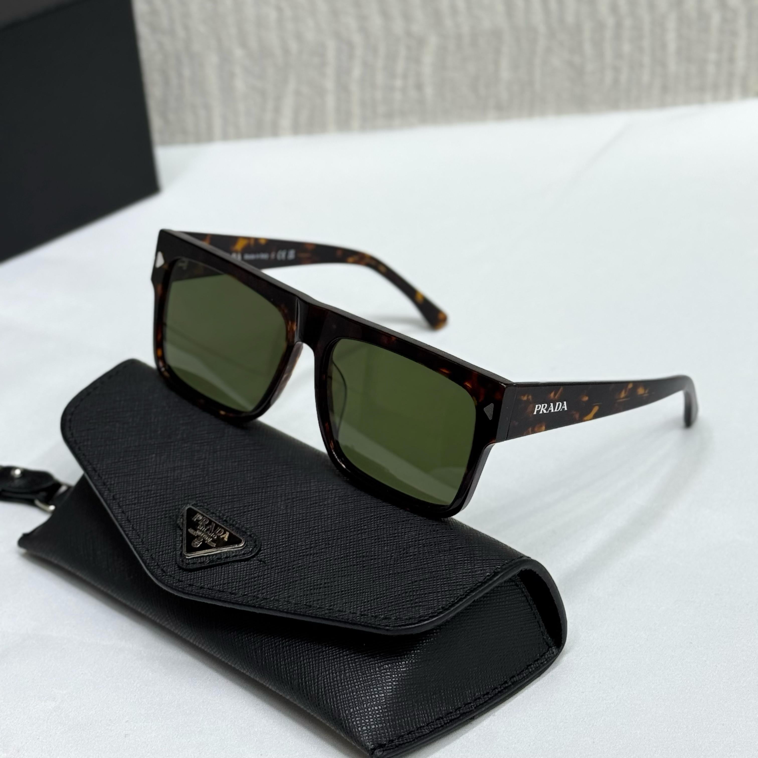 Prada Rectangle Sunglasses – PR 17WS Style