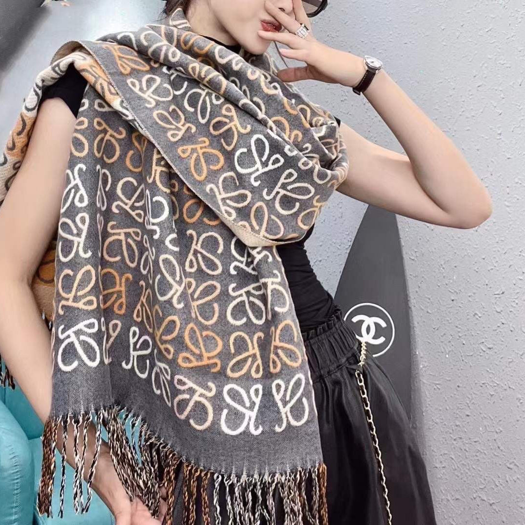 Fendi Scarf - Image 2