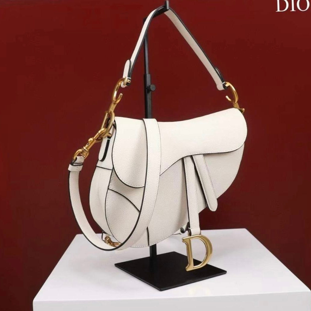 Dior Saddle Bag - Image 8